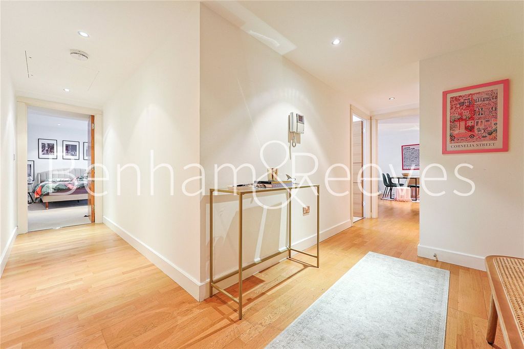 Property photo 2 of 19 Picture No. 01