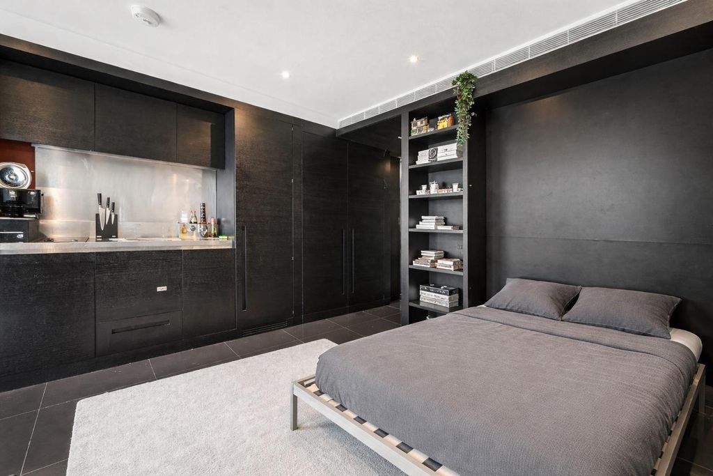 Property photo 2 of 13 8F35c5Af-6Ec2-4F39-848B-Aed75Deeb9F1.Png