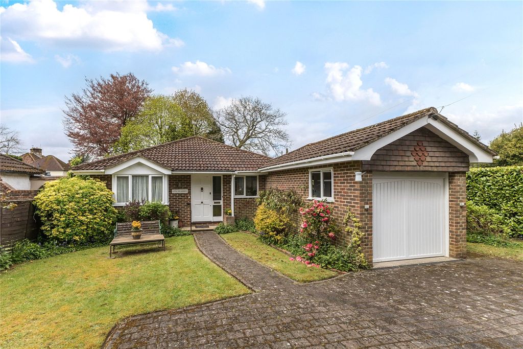 Property photo 1 of 17 Picture No. 24