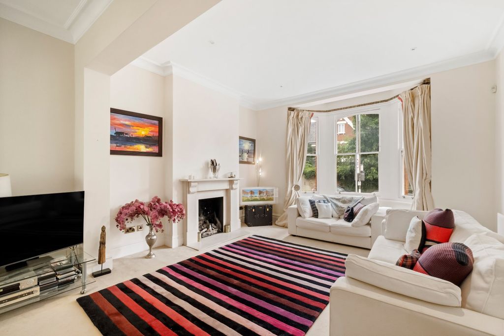 Property photo 2 of 16 Reception Room