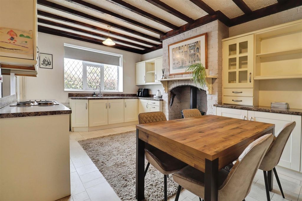 Property photo 3 of 16 3E579d23-Img_2645-Img_2647.Jpg