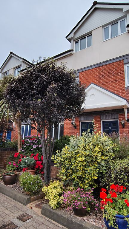 Property photo 3 of 14