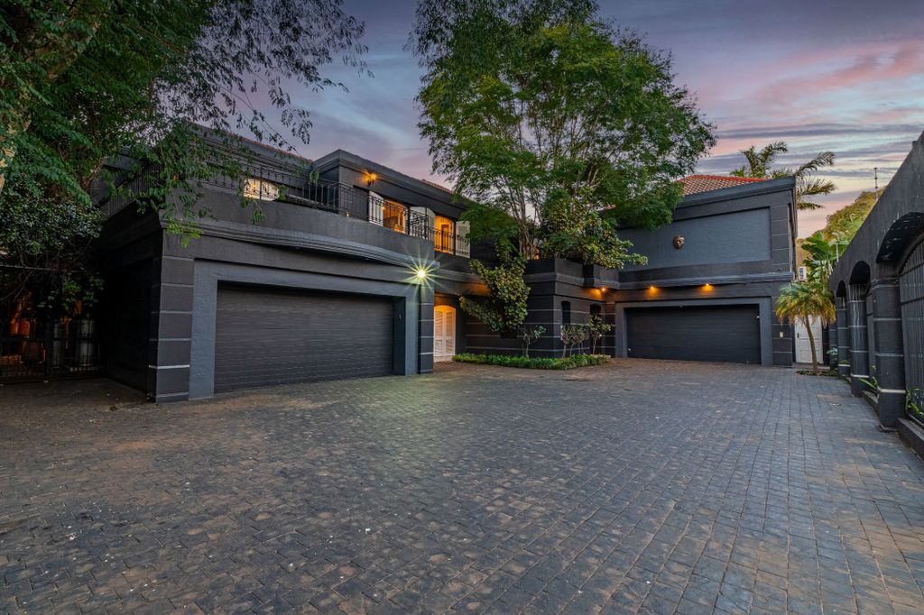 Property photo 2 of 36 Hp1705658