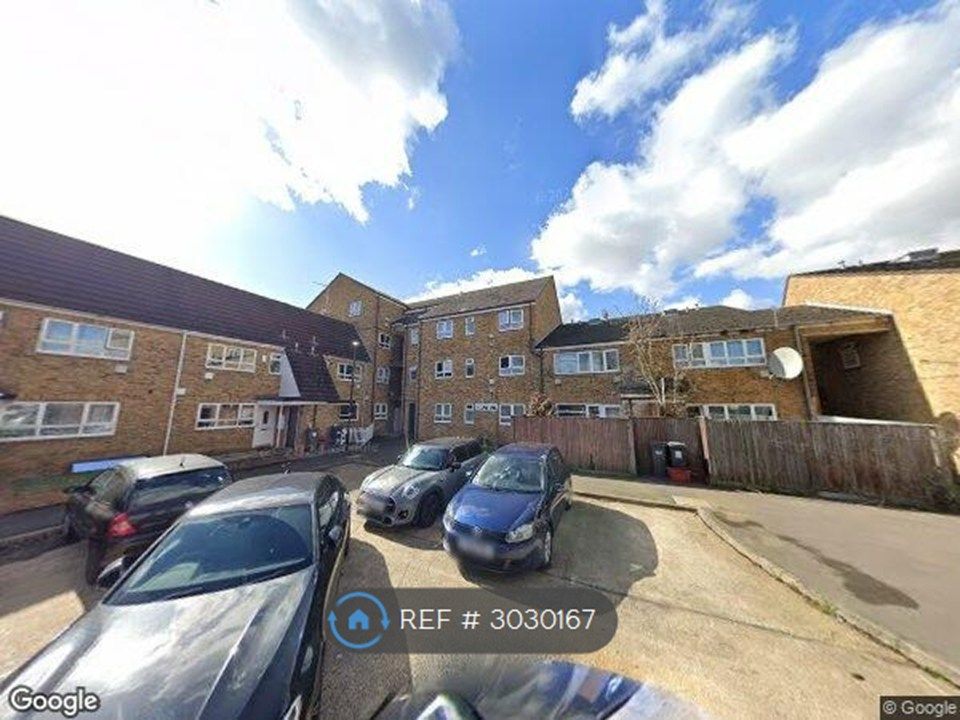 Property photo 2 of 8