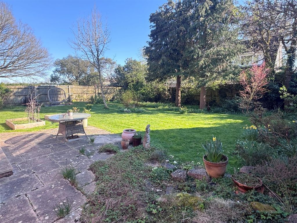 Property photo 2 of 38 Grd 1.Jpg