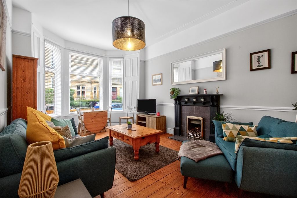 Property photo 3 of 19