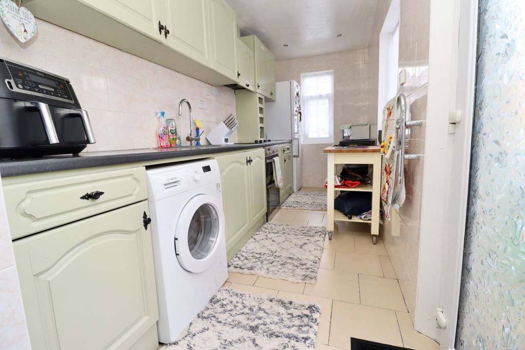 Property photo 2 of 9 Img_0260