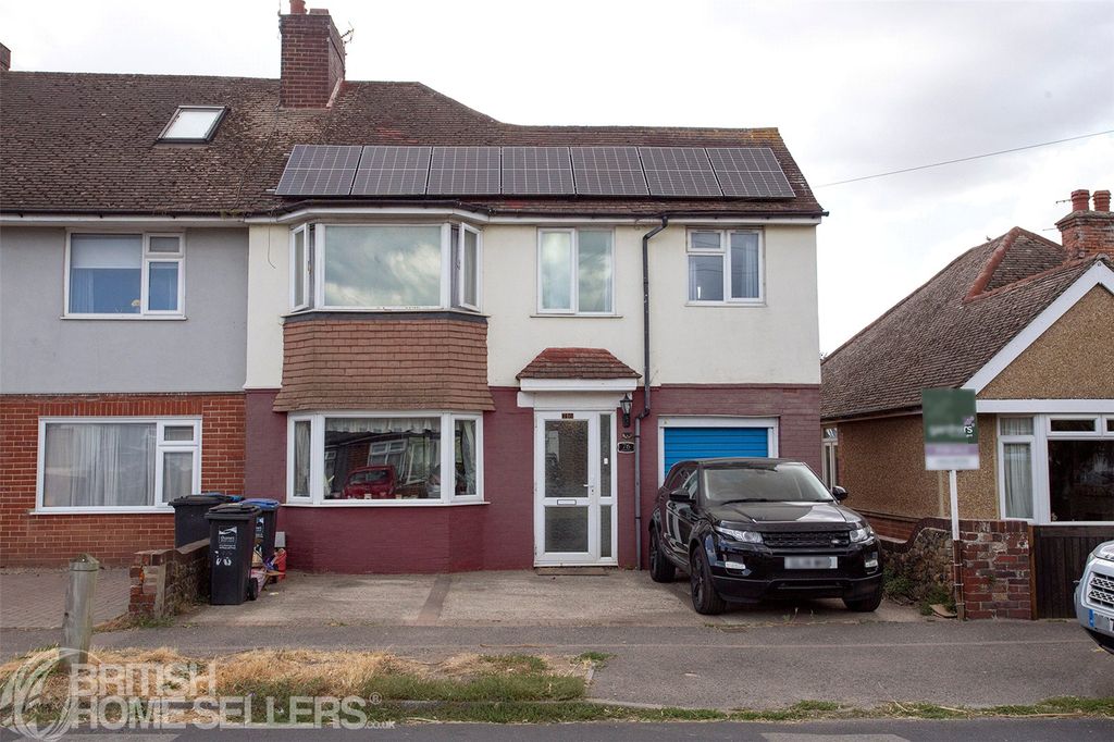 Property photo 1 of 18 Picture No. 02