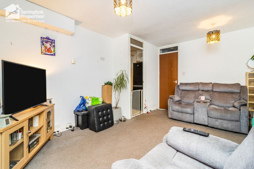 Property photo 3 of 10 Image 2