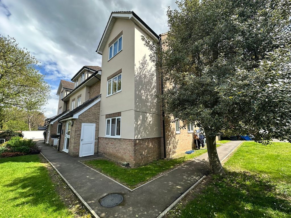 Property photo 1 of 14