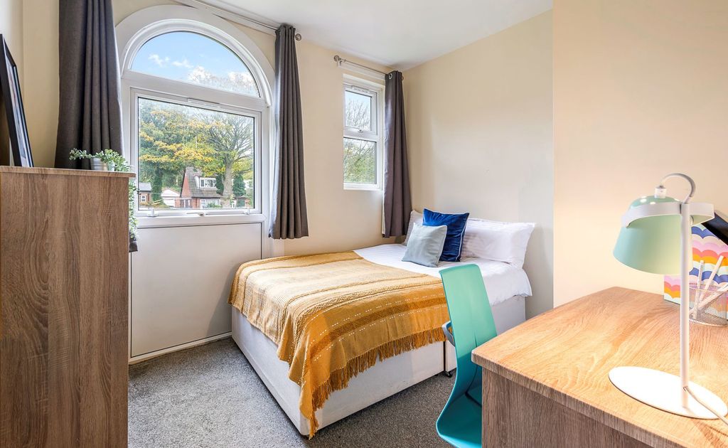 Property photo 2 of 5 Property Photo