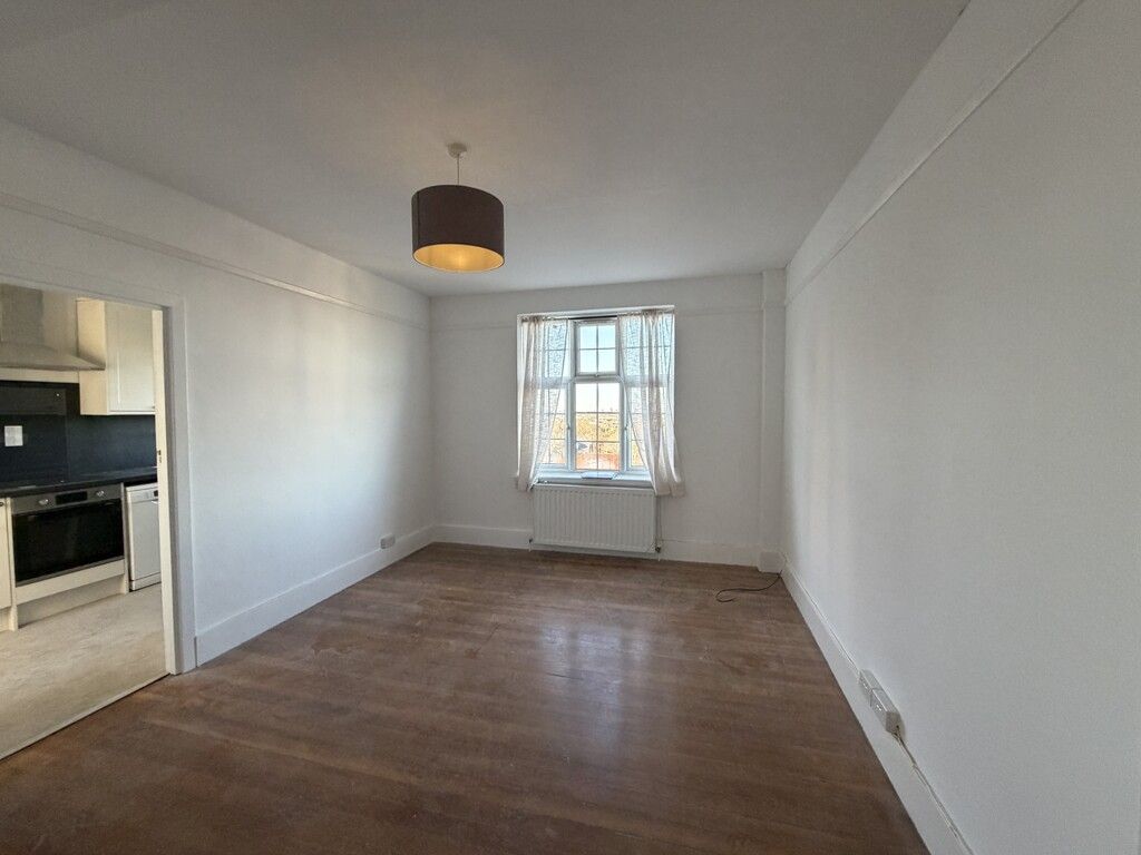 Property photo 2 of 8 Img_0691.Jpg