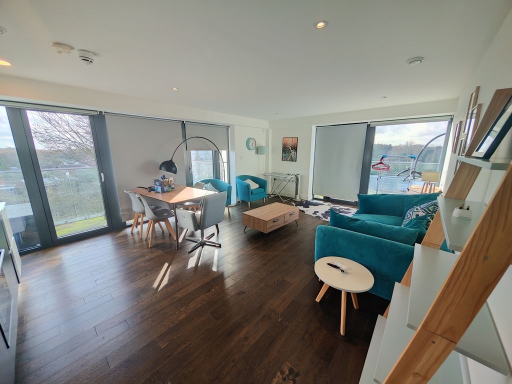 Property photo 2 of 12 Photo 3