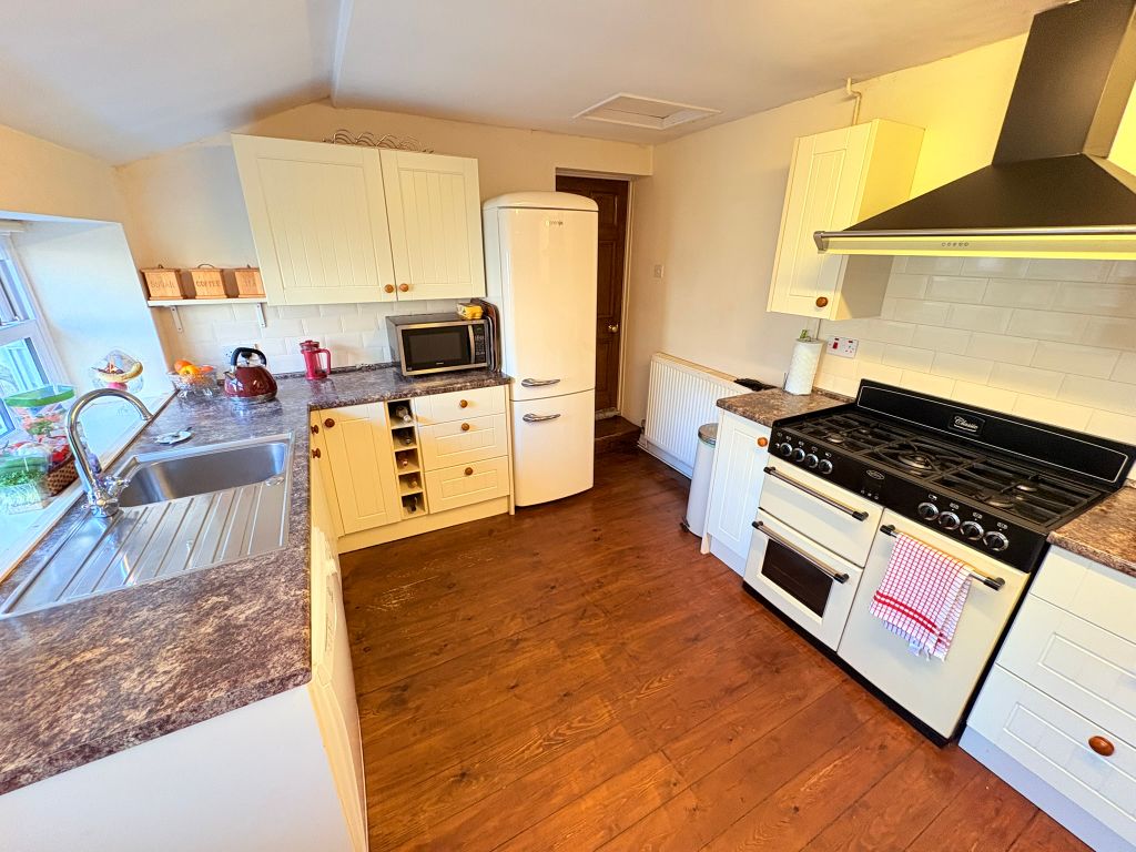 Property photo 2 of 48 Img_3542
