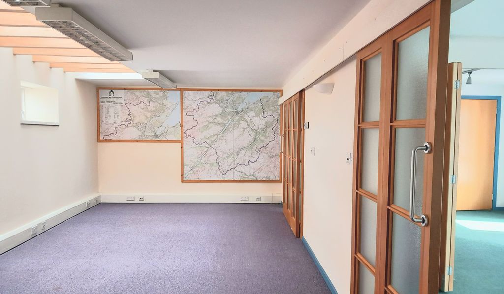 Property photo 3 of 27 3