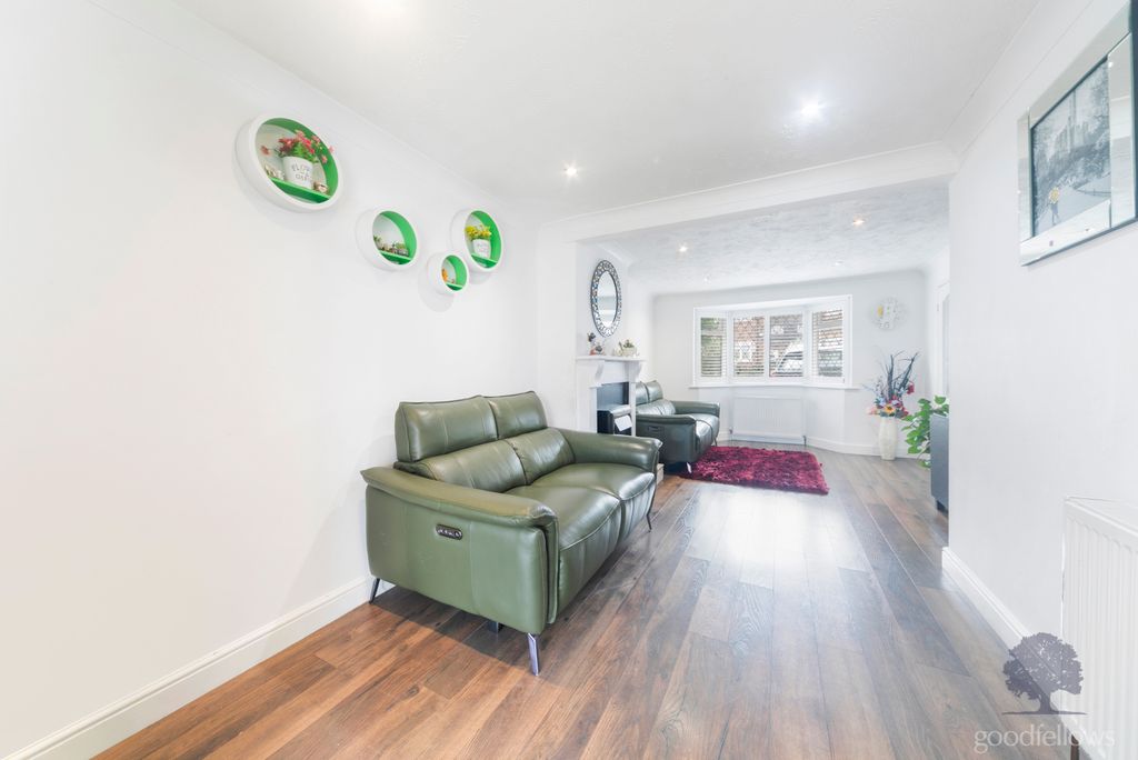 Property photo 3 of 13 Picture No. 18