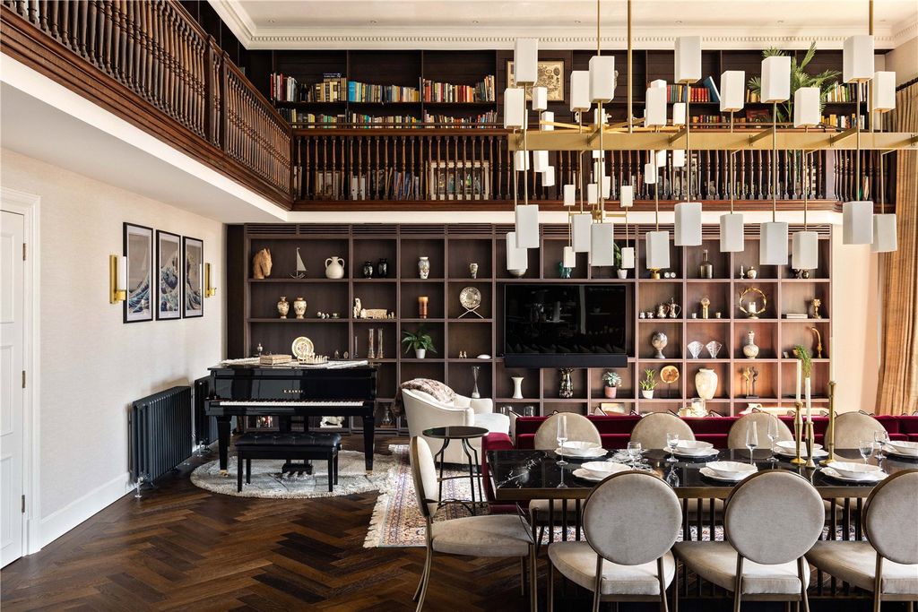 Property photo 2 of 36 Picture No. 34