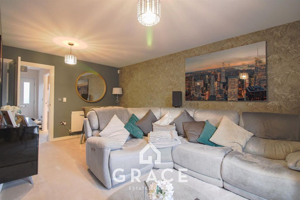 Property photo 2 of 13 Untitled_Hdr-22-2.Jpg