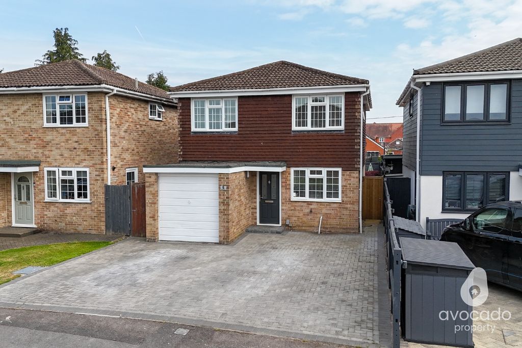 Property photo 1 of 18 5102241