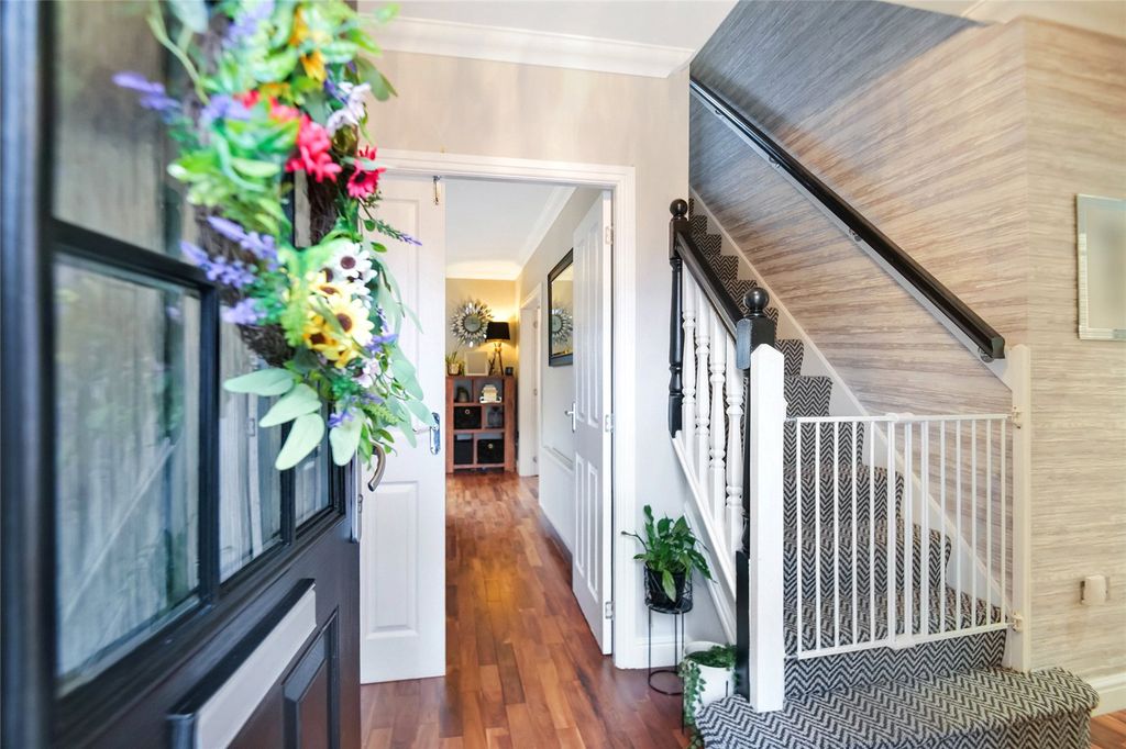 Property photo 2 of 23 Picture No. 02