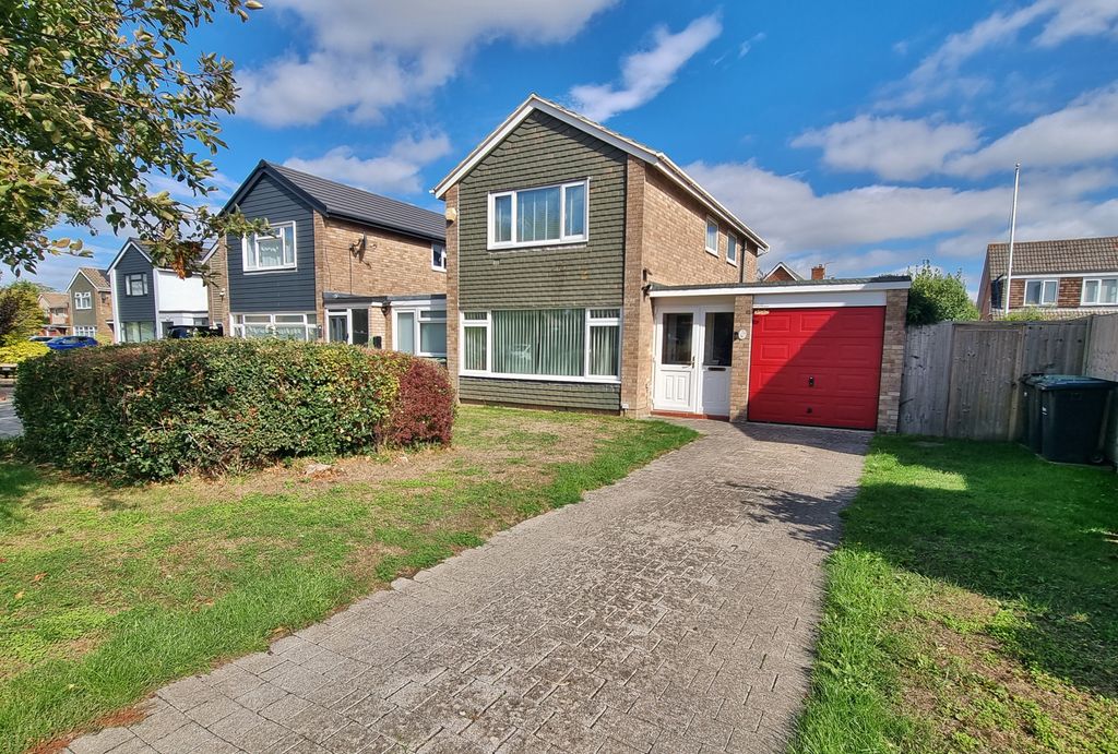 Property photo 1 of 18