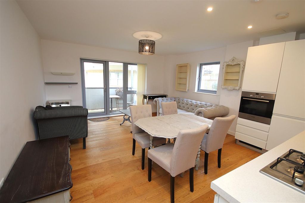 Property photo 2 of 8 Img_4855.Jpg