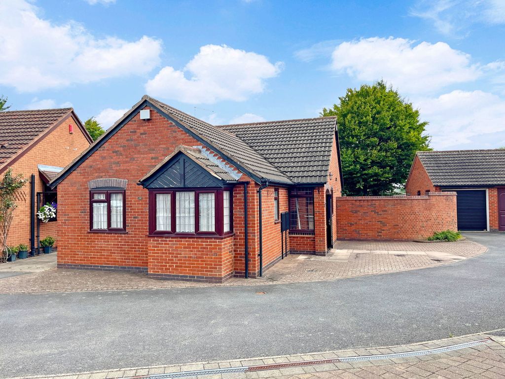 Property photo 1 of 17