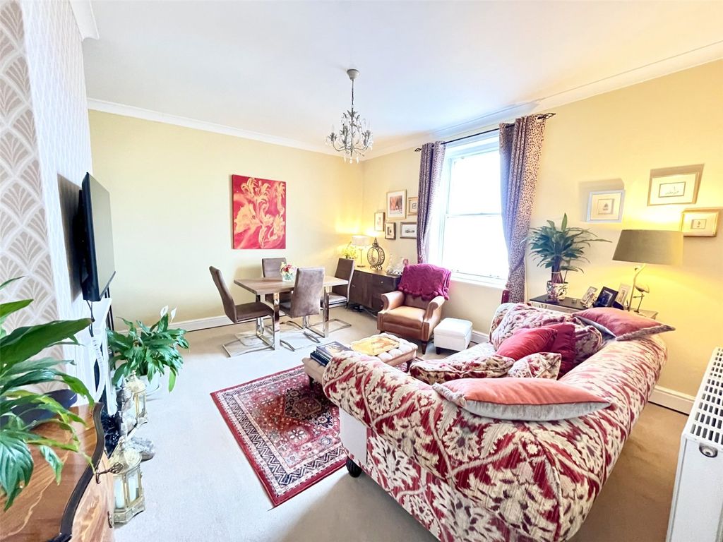 Additional image 7 of 2 bed flat for saleCastle Road, Fortuneswell, Portland, Dorset DT5