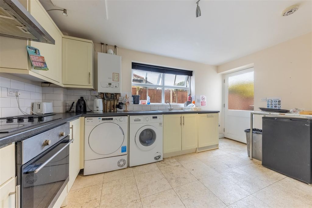 Property photo 2 of 17 Ba-12.Jpg