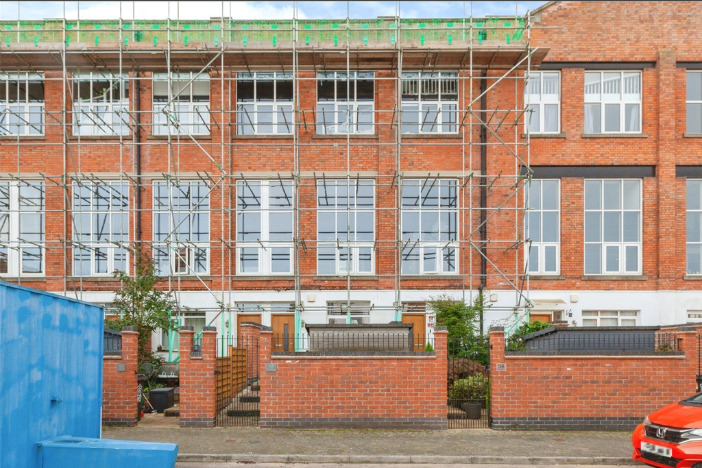 Property photo 1 of 1