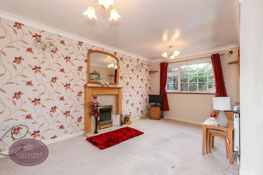 Property photo 3 of 25