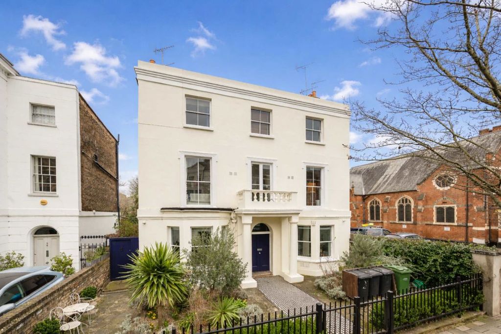 Property photo 1 of 6