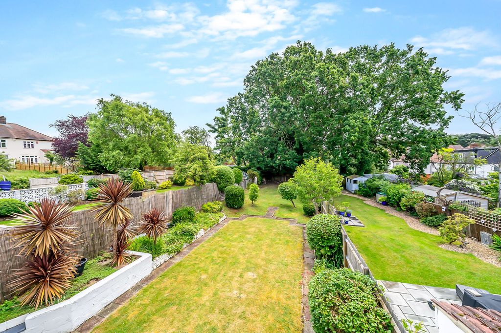 Property photo 2 of 15