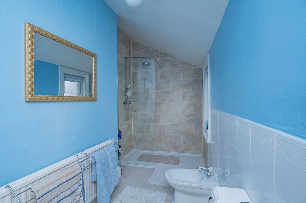 Additional image 19 of 4 bed semi-detached house for saleWoodfarm Road, Malvern WR14