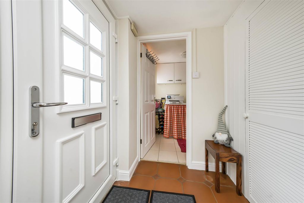 Property photo 3 of 16 Image00012.Jpg