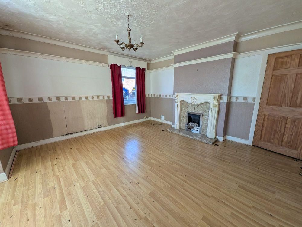 Property photo 2 of 9 2_.Jpg