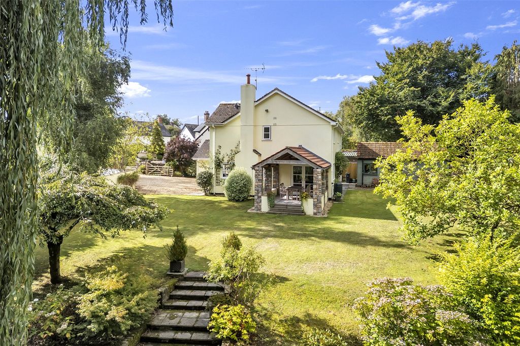 Property photo 2 of 45 Picture No. 04