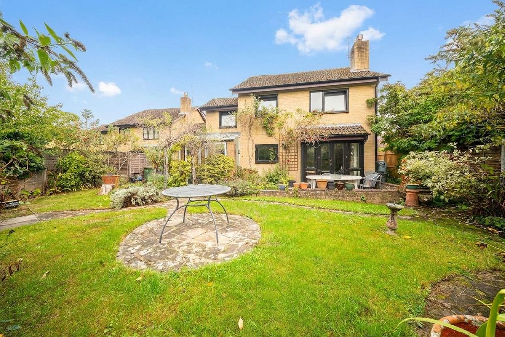 Property photo 3 of 19
