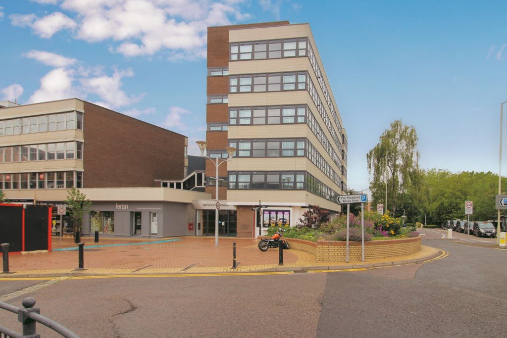 Property photo 1 of 7 Front