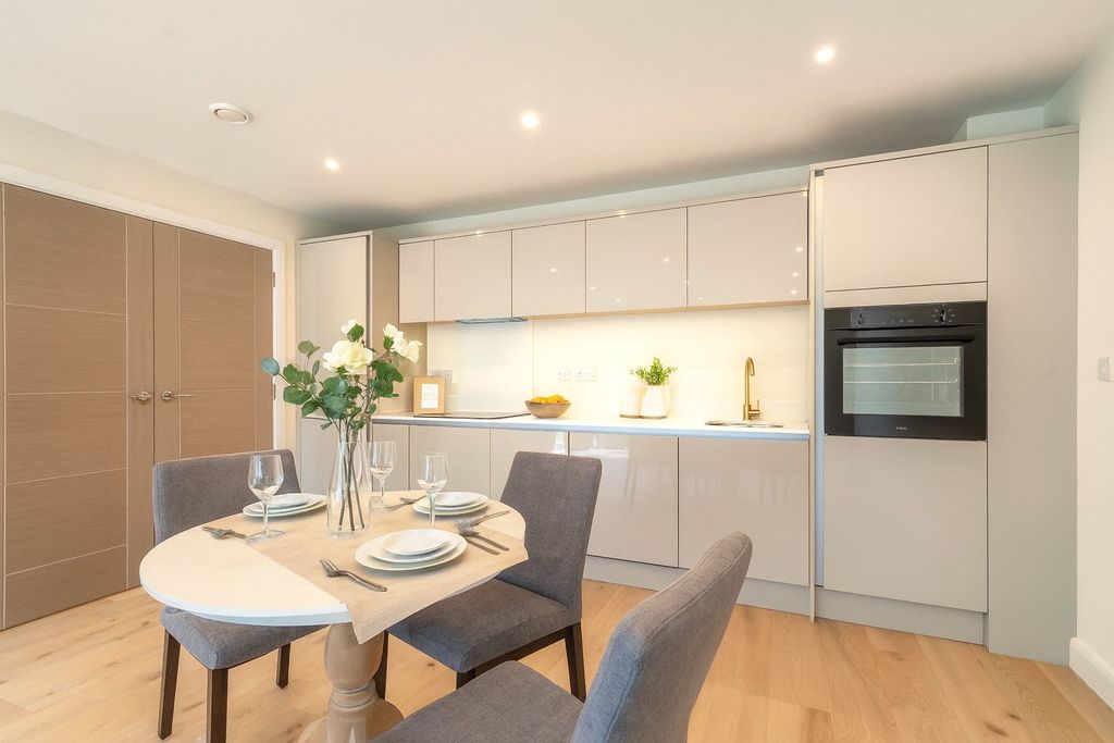 Property photo 2 of 14 C.G.I