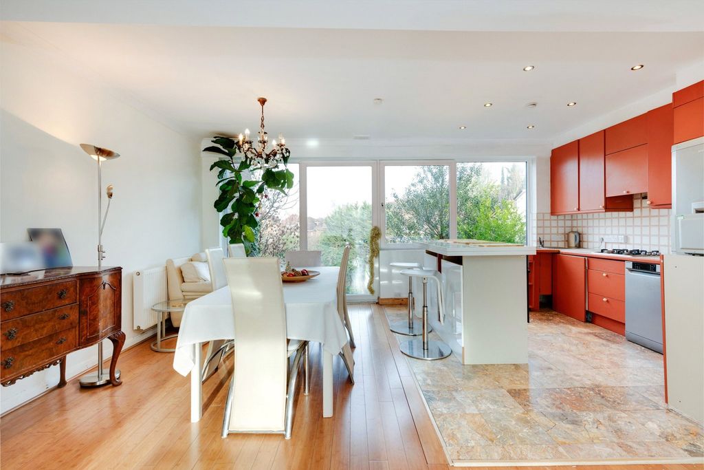 Property photo 3 of 15 Picture No. 09