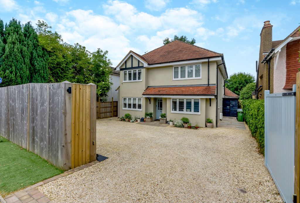 Property photo 1 of 47