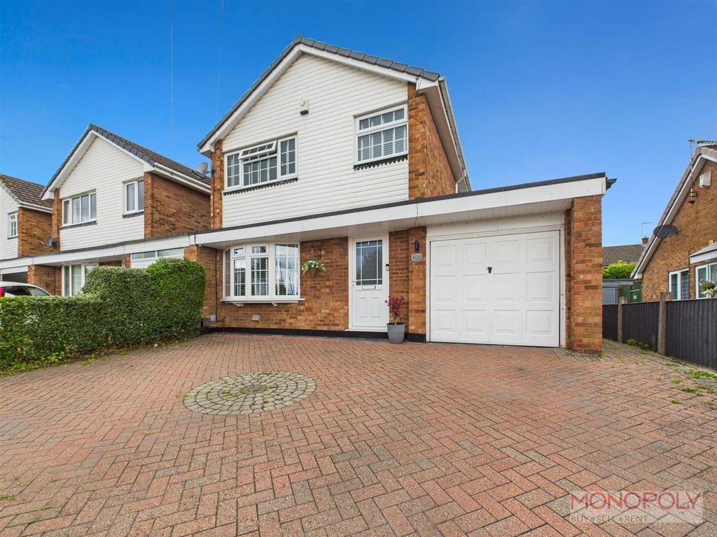 Property photo 1 of 13 Cam04439G0-Pr0103-Still017.Jpg