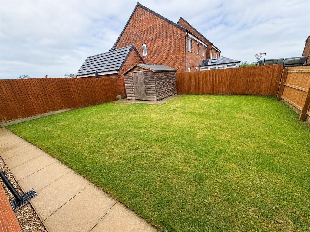 Property photo 2 of 19 Rear Garden