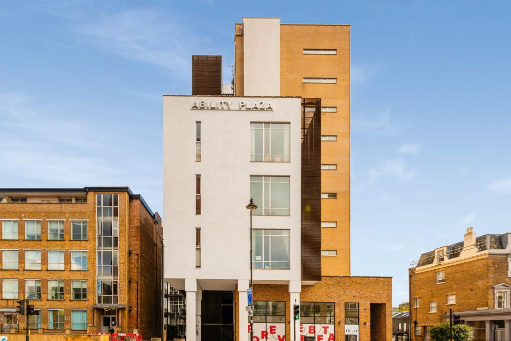 Property photo 2 of 9