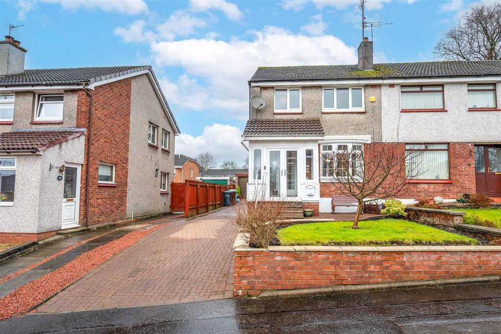 Property photo 1 of 30