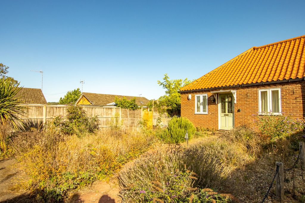 Property photo 1 of 14 4026930