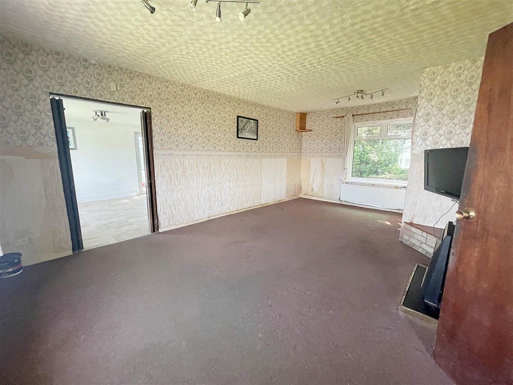 Property photo 2 of 22 Img_1001.Jpg