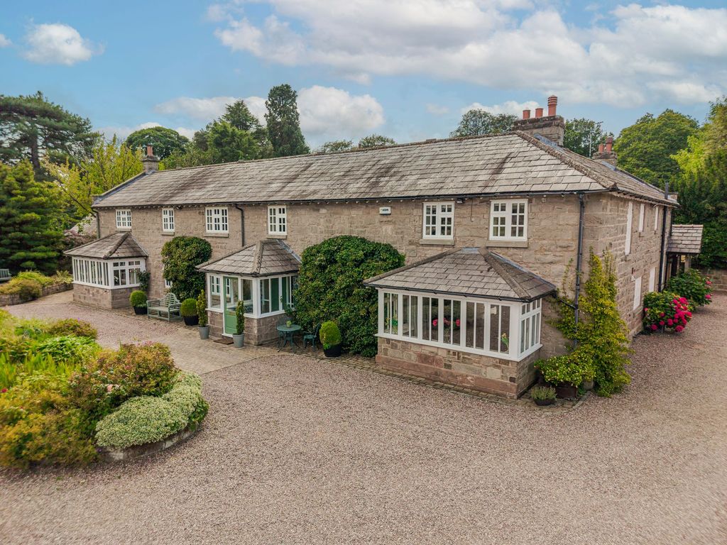 Property photo 1 of 51