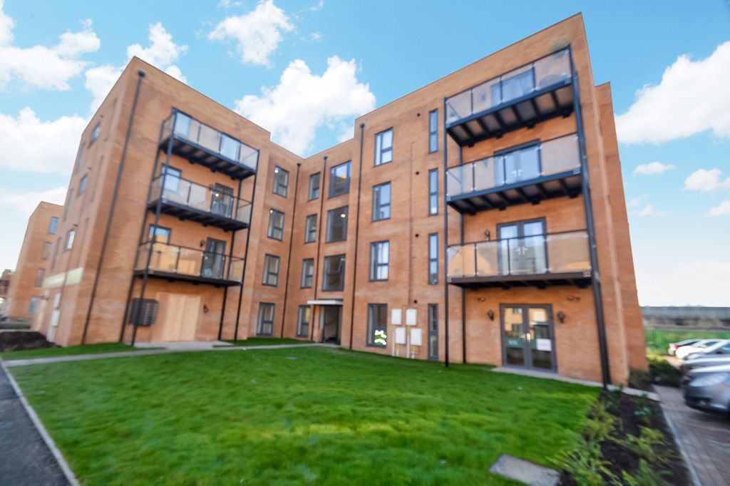Property photo 1 of 8 Two Bedroom New Build Apartment